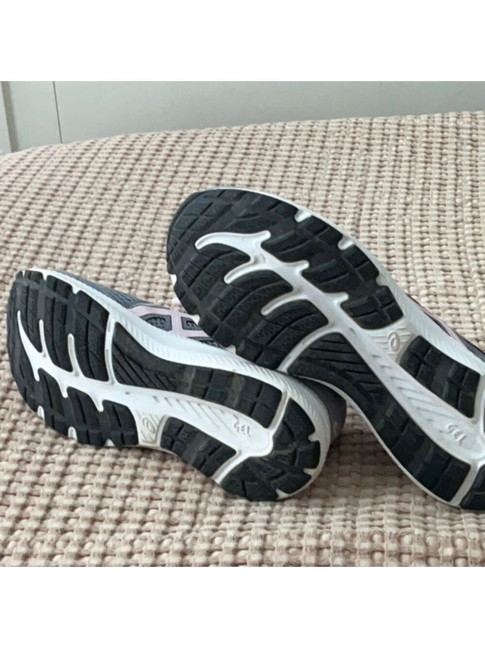 ASICS Women's Gray Pink Running Walking Shoes - Picture 4 of 5
